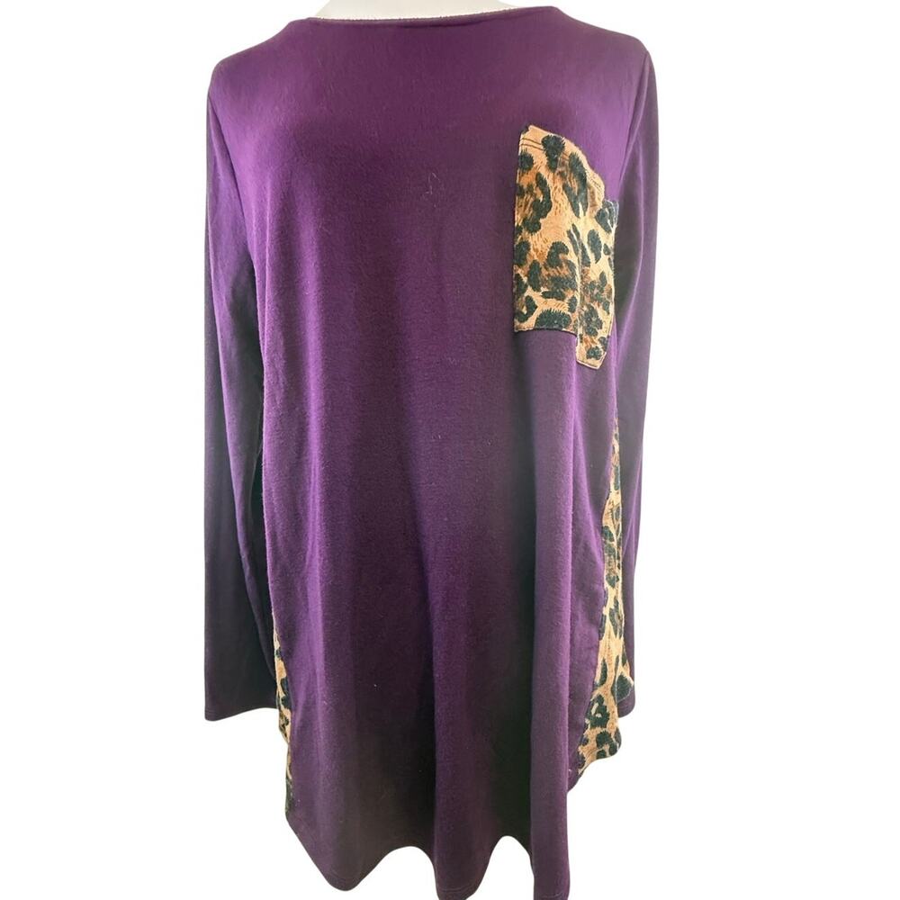 SKU3212 Zenana Large Purple Leopard Print Side Panel Tunic Top Long Sleeve